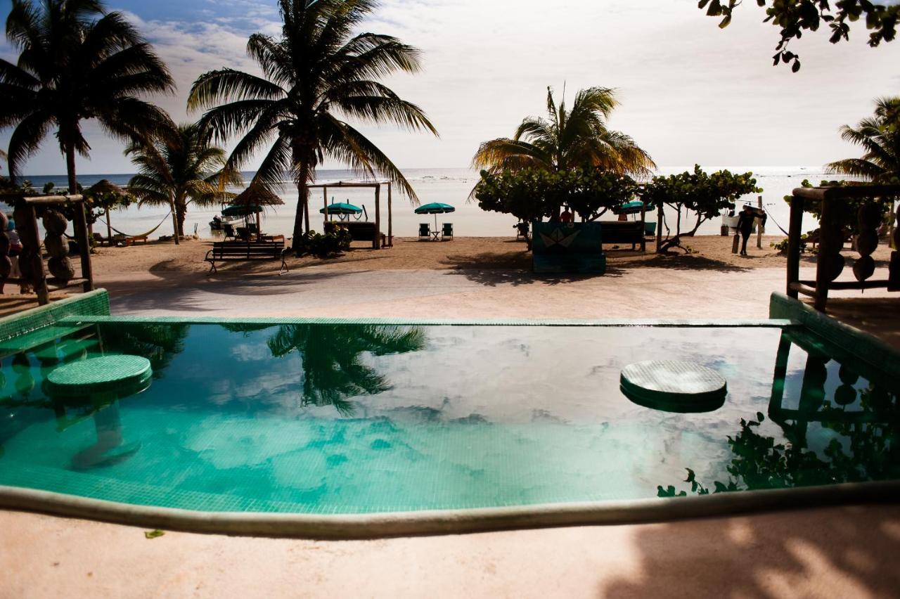 Nacional Beach Club&Bungalows Mahahual Exterior foto